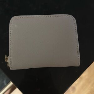 Woman’s wallet